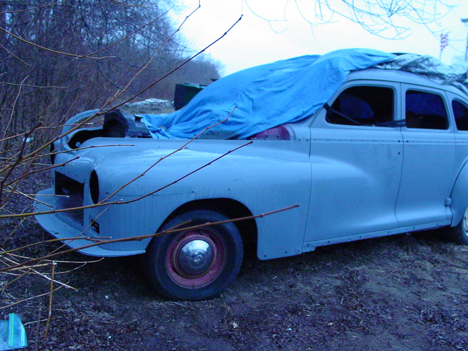 1947 Dodge 4 Door Gets Air Bags
